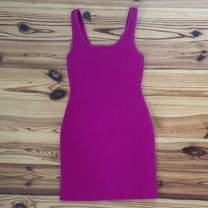 EUC Babaton Aritzia Fuchsia Hot Pink Knit Dress size XS